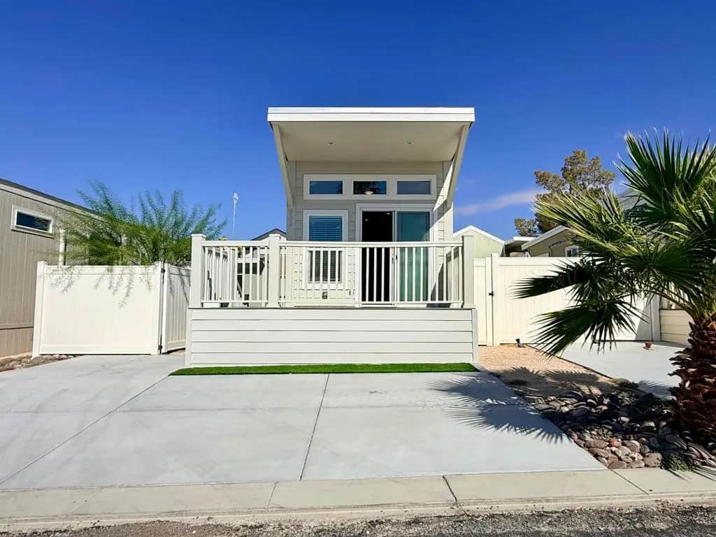 70200 Dillon Road 201, Desert Hot Springs, CA — listing photo 1