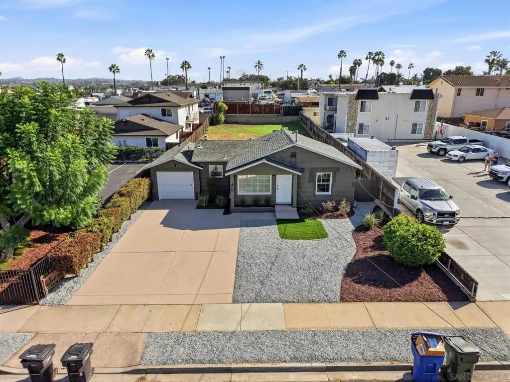 45 Madison Ave, Chula Vista, CA — listing photo 1