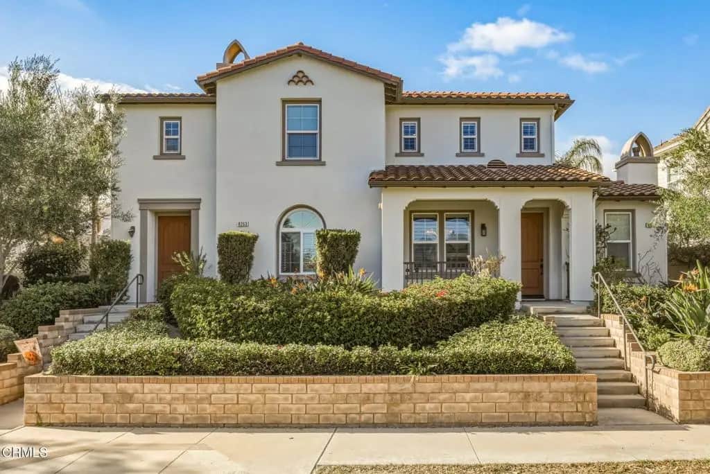 8265 Onyx Street, Ventura, CA — listing photo 1