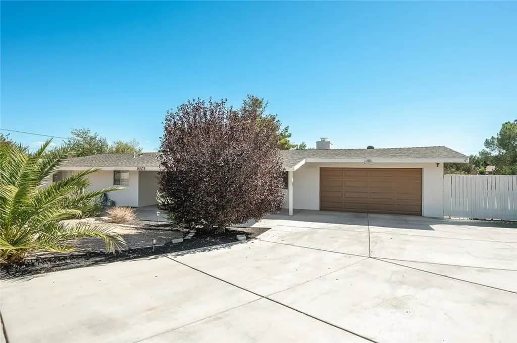16575 Ash, Hesperia, CA — listing photo 1