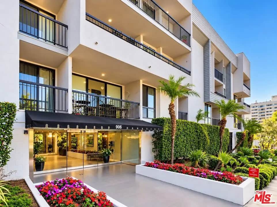 906 N Doheny Drive 315, West Hollywood, CA — listing photo 1