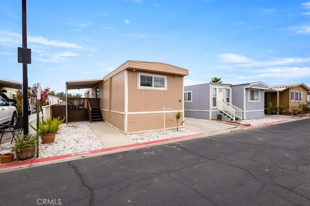 350 E San Jacinto 65, Perris, CA — listing photo 1