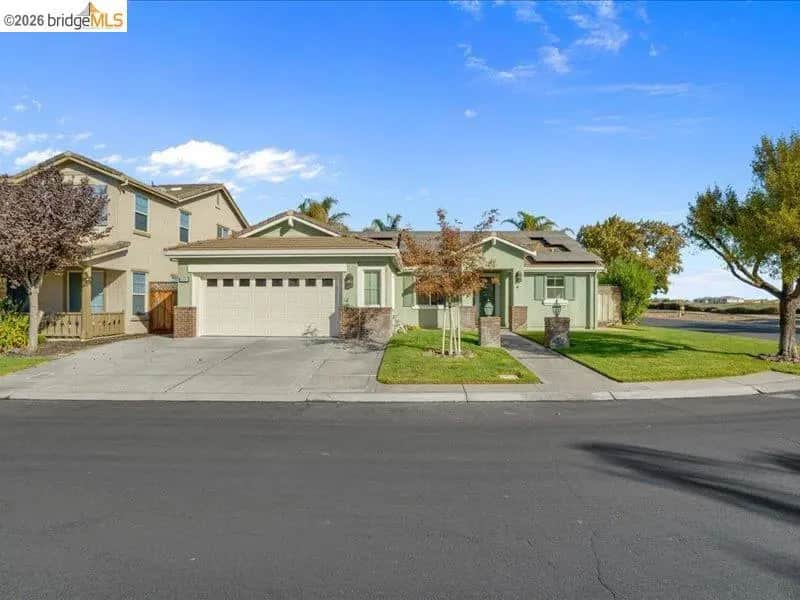 6481 Green Castle Cir, Discovery Bay, CA — listing photo 1