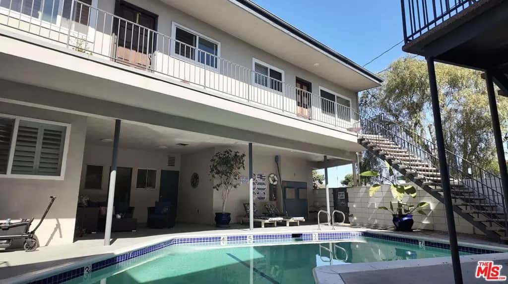 1117 Pacific Avenue 3, Manhattan Beach, CA — listing photo 1