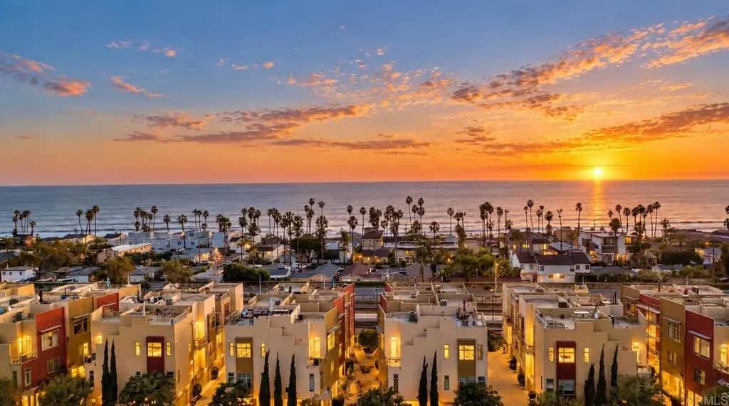 435 S Cleveland Street 102, Oceanside, CA — listing photo 1