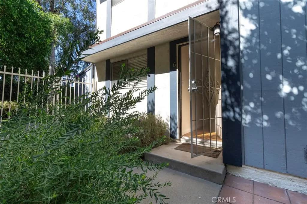 201 S Catalina 6, Pasadena, CA — listing photo 1