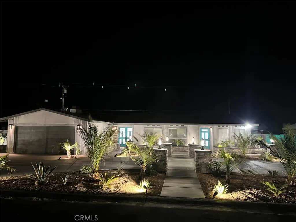 2890 N Biskra, Palm Springs, CA — listing photo 1