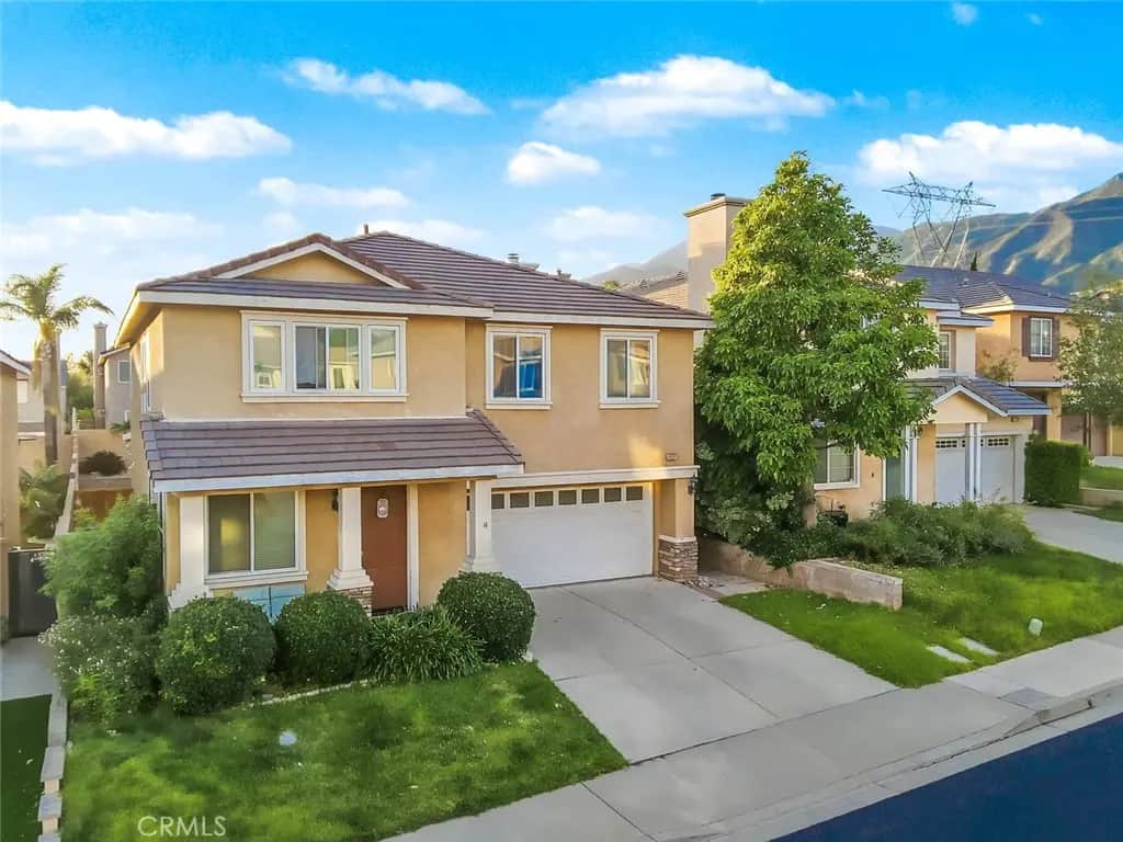5324 Trailhawk, Fontana, CA — listing photo 1