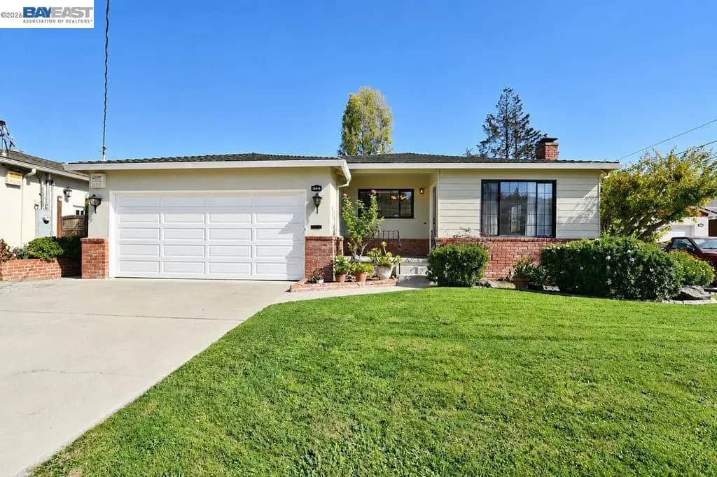 18416 Lakecrest Ct, Castro Valley, CA — listing photo 1