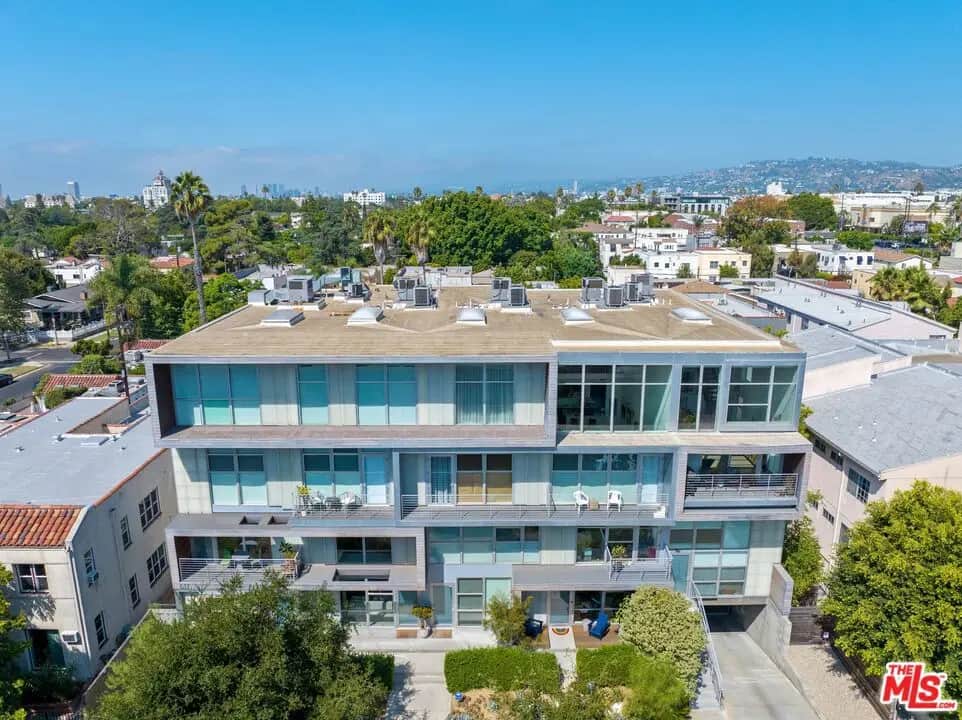 611 N Bronson Avenue 6, Los Angeles, CA — listing photo 1