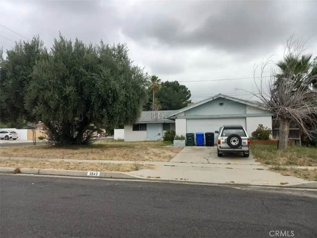 3843 Conejo, San Bernardino, CA — listing photo 1