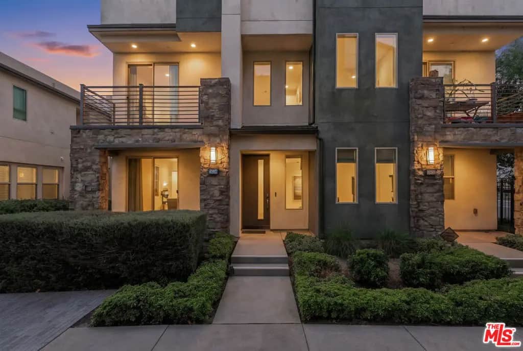 19504 Herringbone Drive, Northridge, CA — listing photo 1