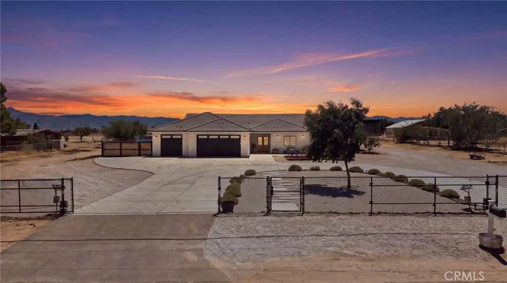 16231 Mesquite Street, Hesperia, CA — listing photo 1