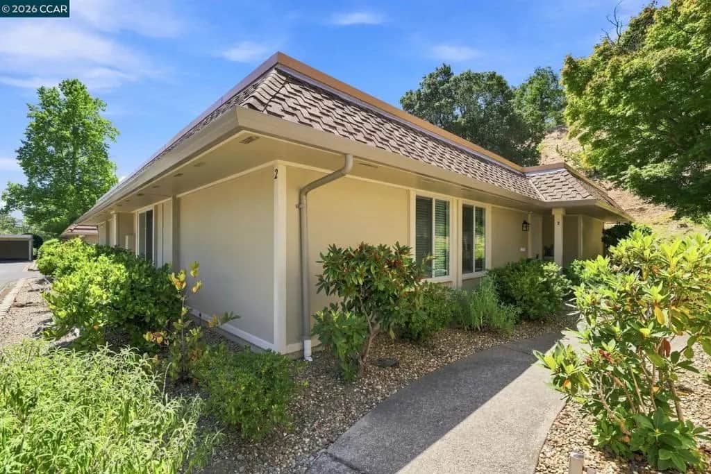 2033 Ptarmigan 2, Walnut Creek, CA — listing photo 1