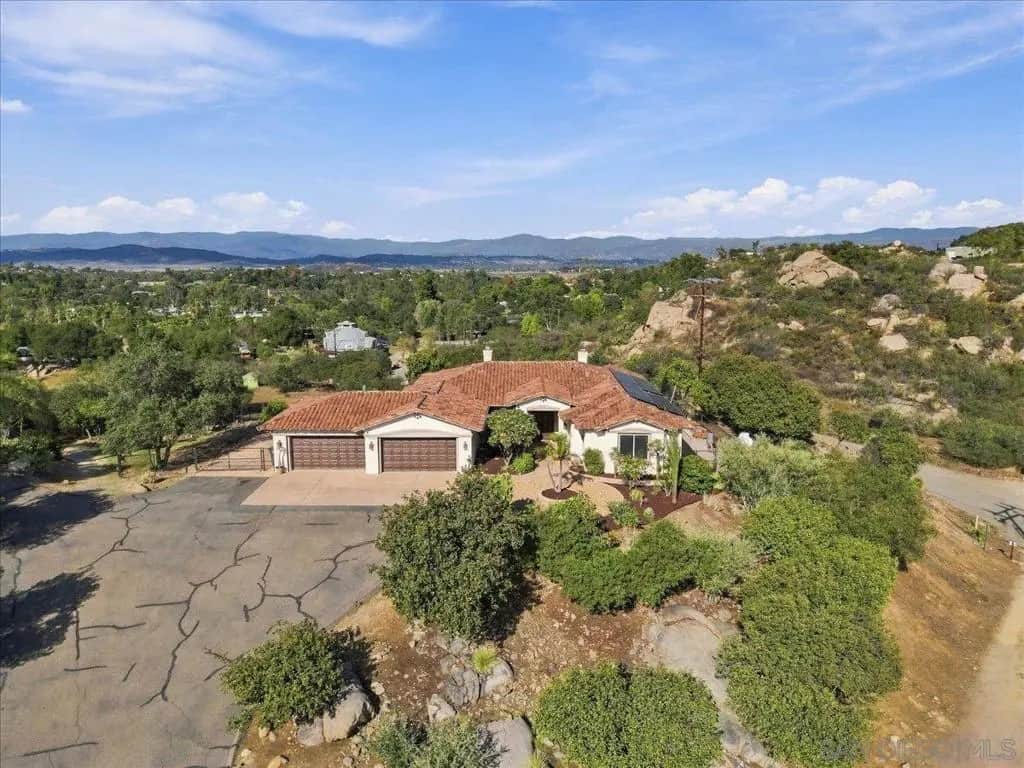 15309 Wyeport, Ramona, CA — listing photo 1