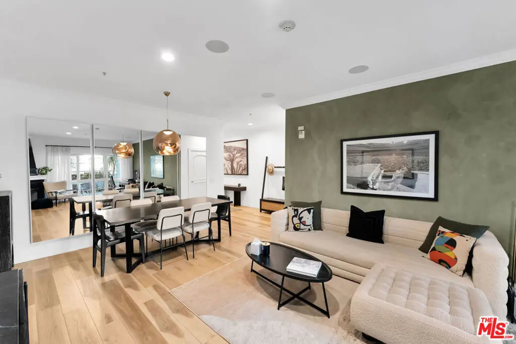 851 N San Vicente Boulevard 121, West Hollywood, CA — listing photo 1