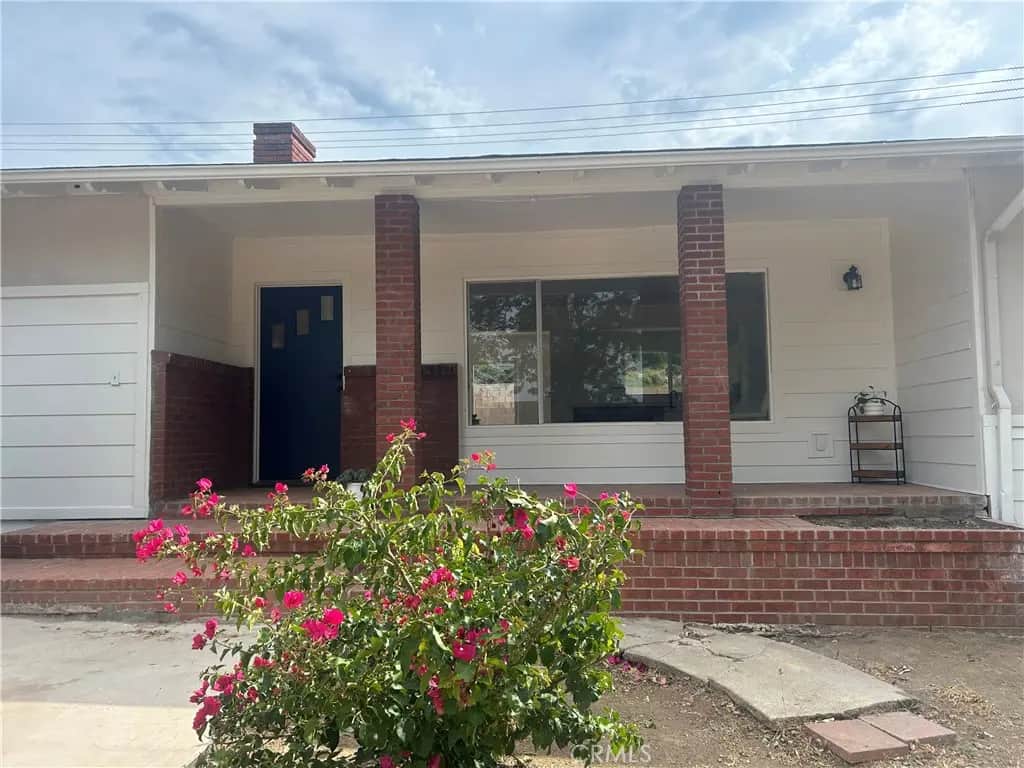 33140 Buena Vista, Lake Elsinore, CA — listing photo 1