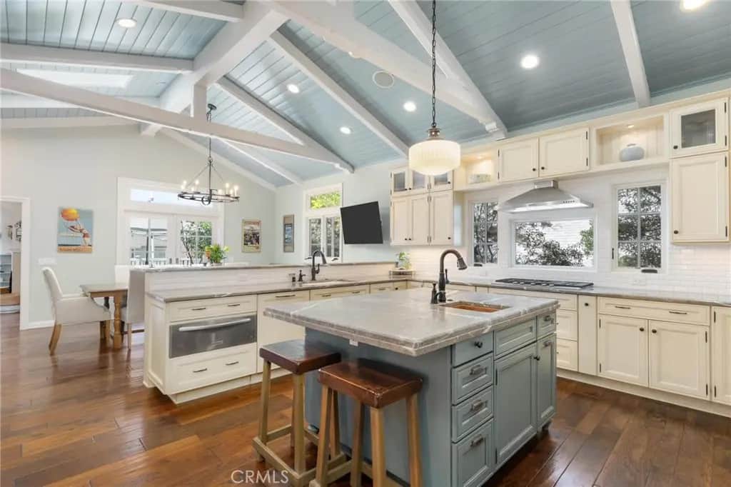 522 Marine Avenue, Manhattan Beach, CA — listing photo 1