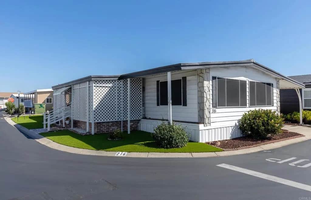 3535 Linda Vista Drive 216, San Marcos, CA — listing photo 1