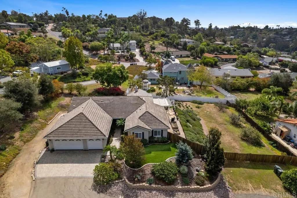 1198 Tres Ninos Corte, Vista, CA — listing photo 1