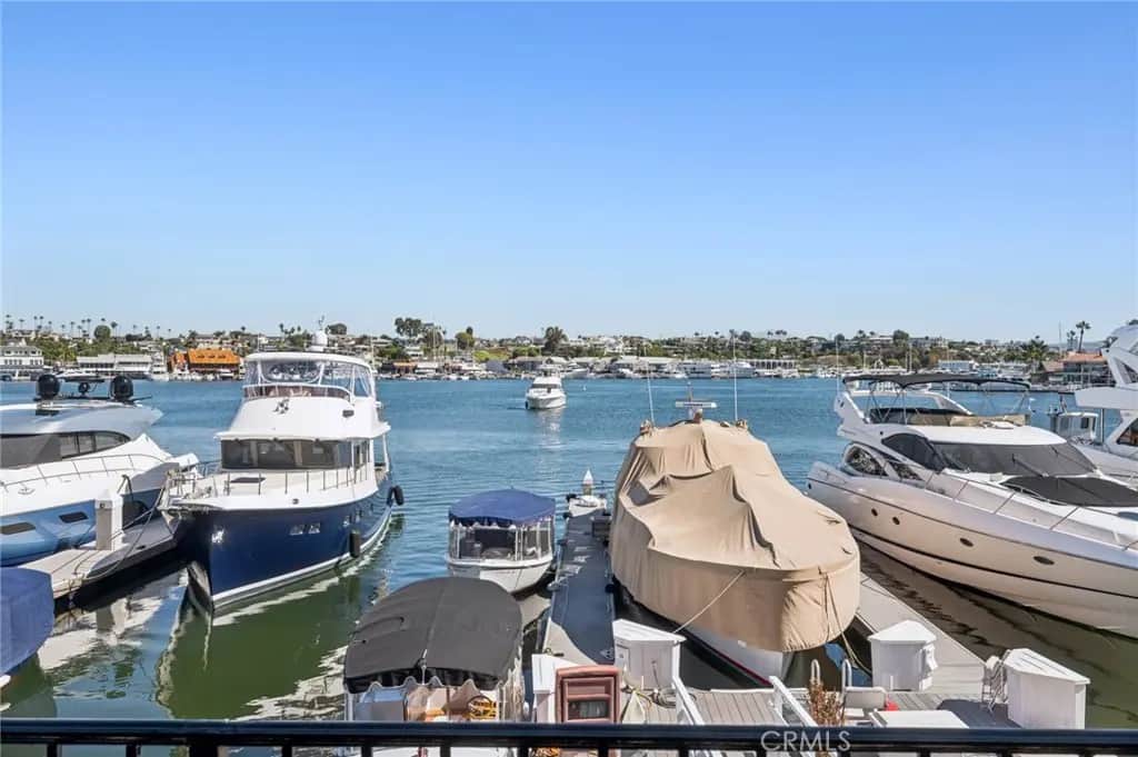 3322 Via Lido, Newport Beach, CA — listing photo 1