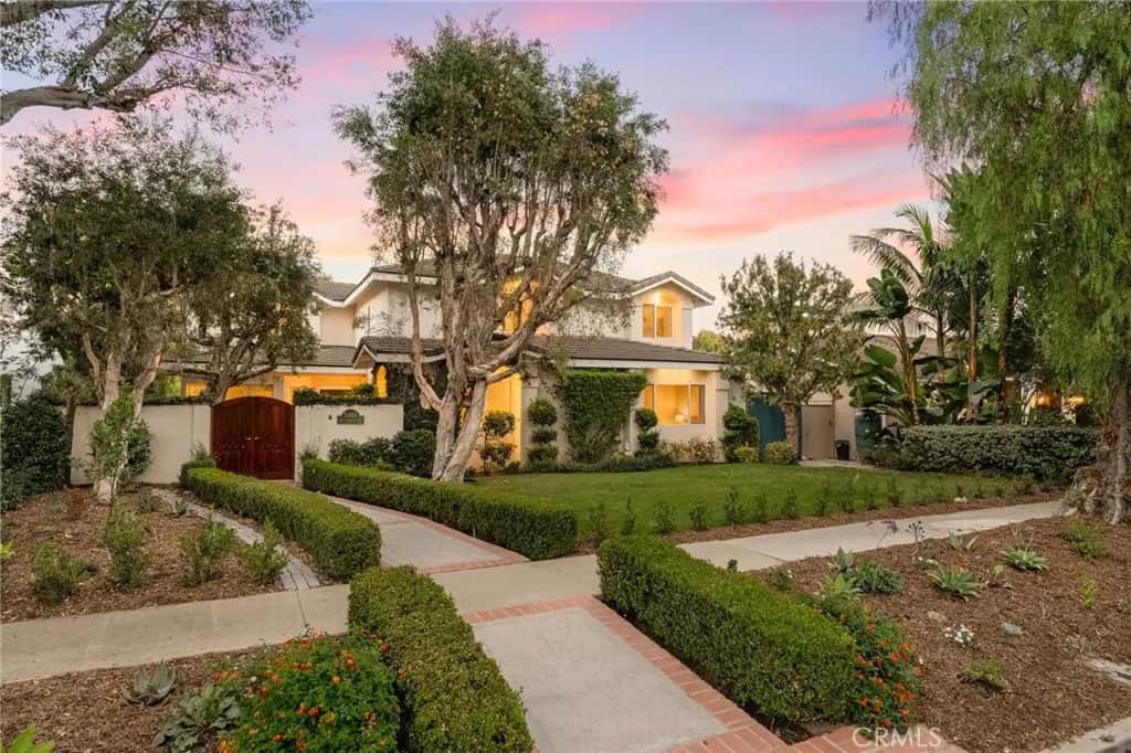 5469 E Anaheim Road, Long Beach, CA — listing photo 1