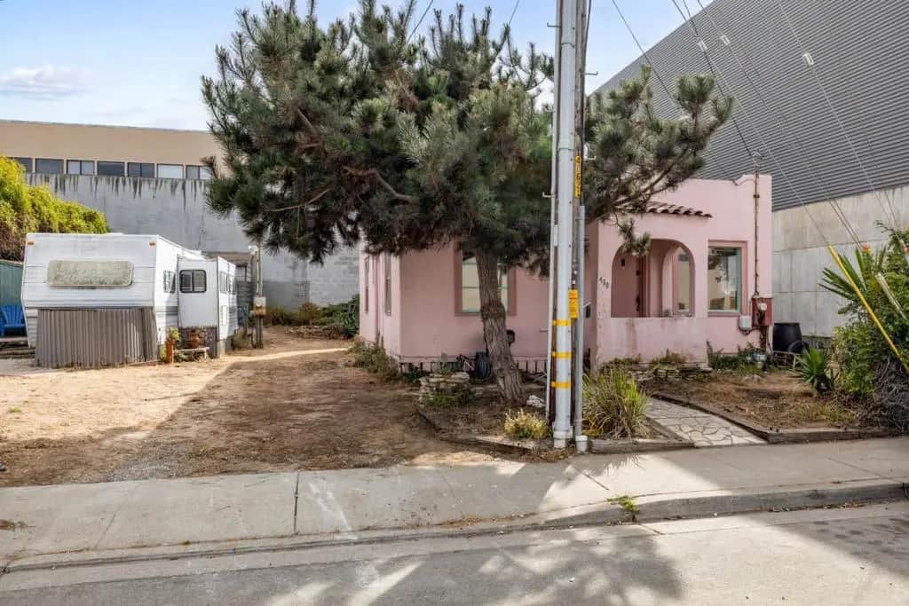 450 Ortiz Avenue, Sand City, CA — listing photo 1