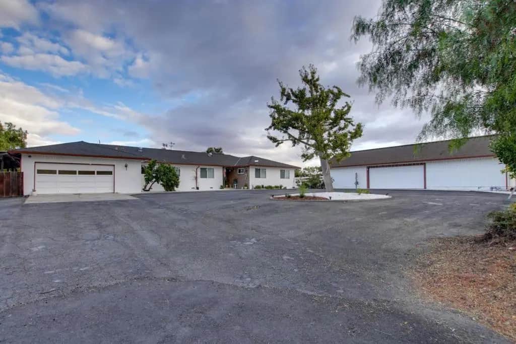 307 Mansfield Road, Hollister, CA — listing photo 1