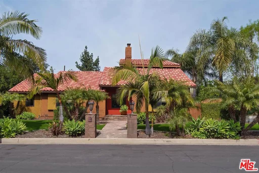 13903 MORRISON Street, Sherman Oaks, CA — listing photo 1
