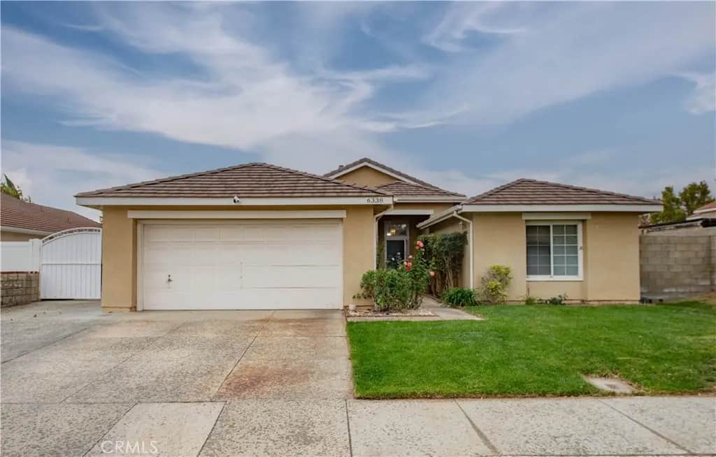 6338 W Avenue J5, Lancaster, CA — listing photo 1