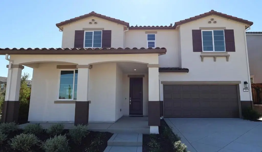 304 W Nasergholi Avenue, Mountain House, CA — listing photo 1