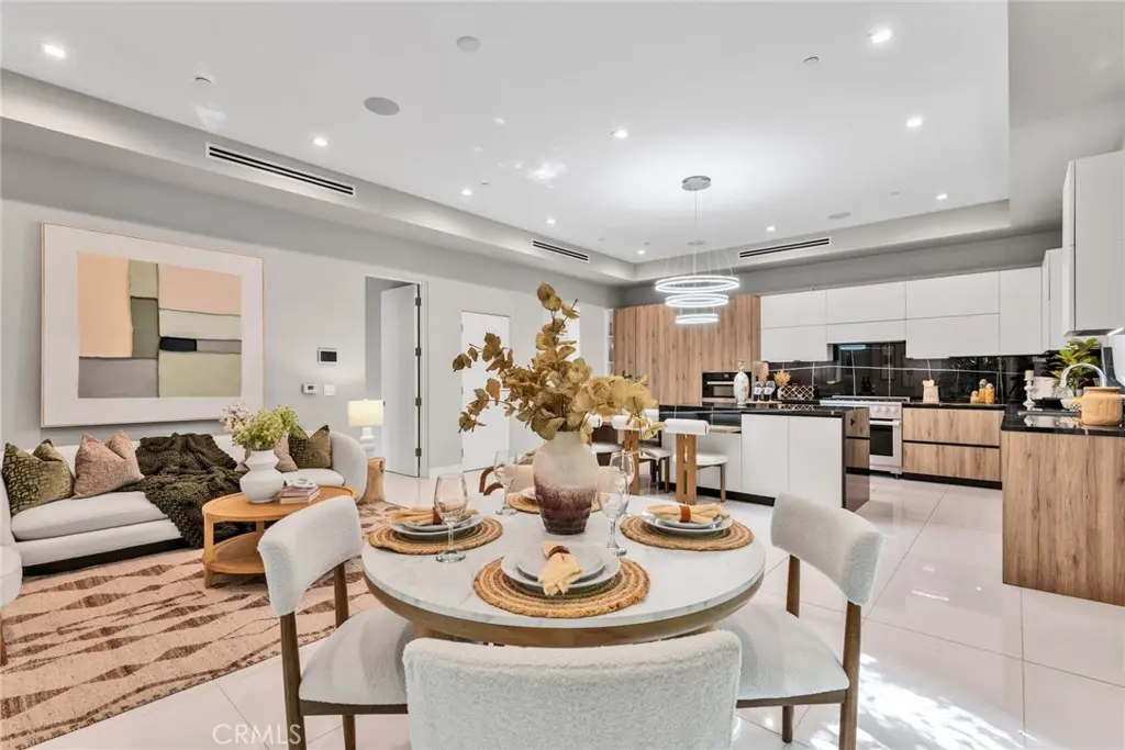 9171 W 3rd Street, Beverly Hills, CA — listing photo 1