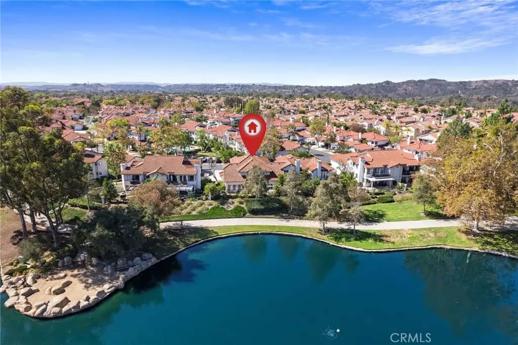 14 Vista Lago, Rancho Santa Margarita, CA — listing photo 1