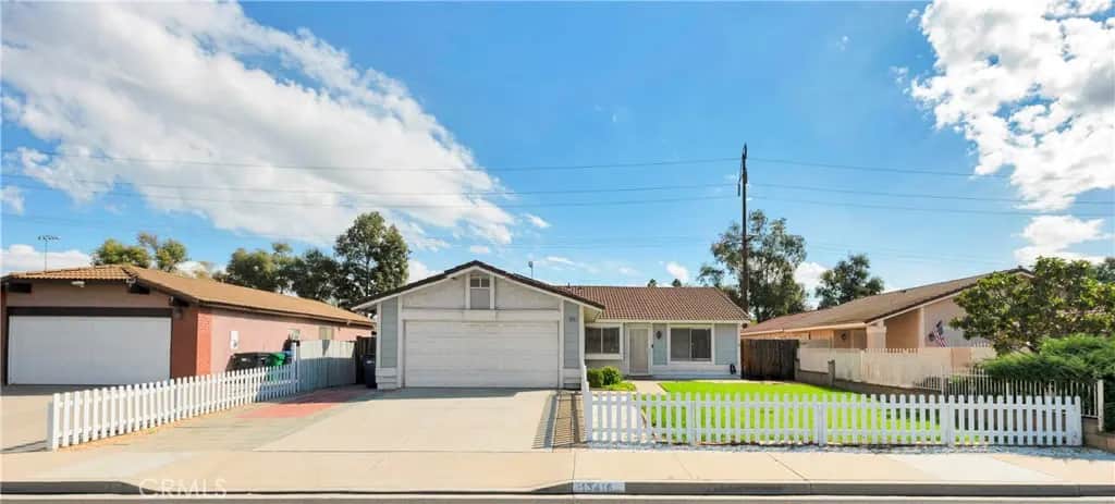 13416 Oak Dell, Moreno Valley, CA — listing photo 1