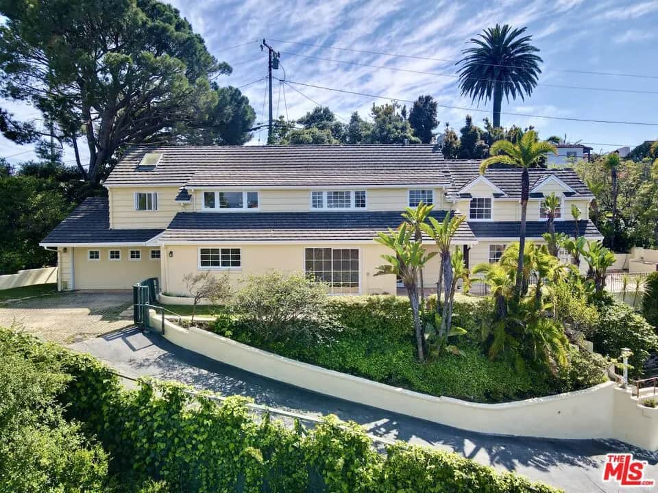 910 Centinela Avenue, Santa Monica, CA — listing photo 1