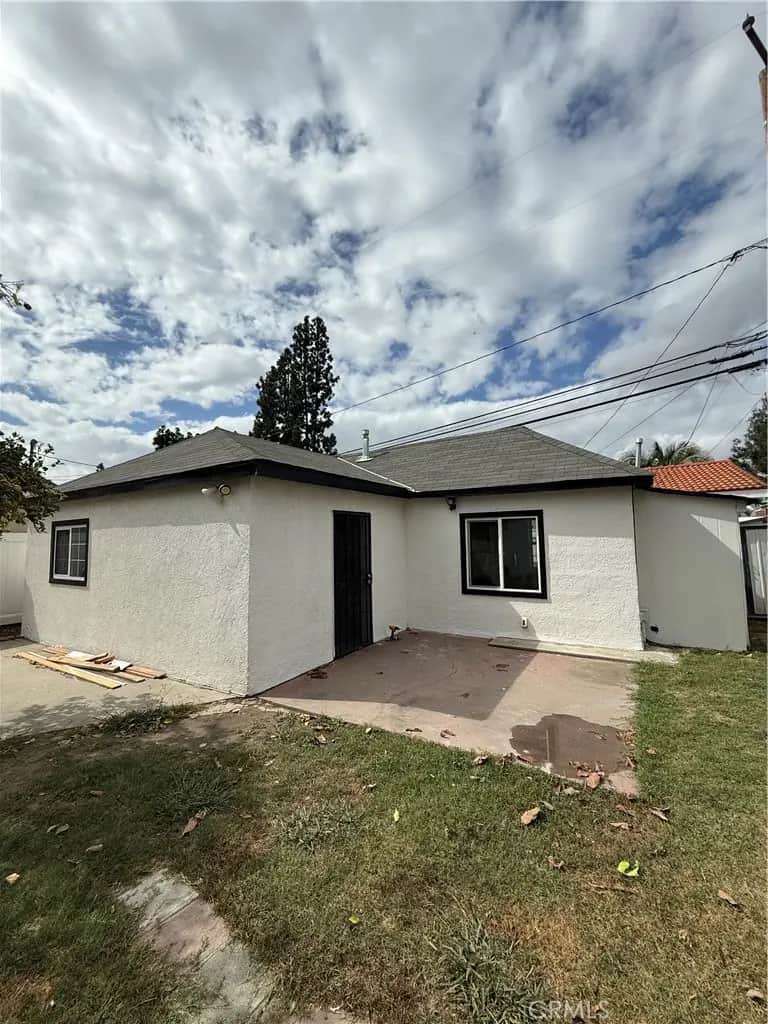 8447 Serapis 1/2, Pico Rivera, CA — listing photo 1