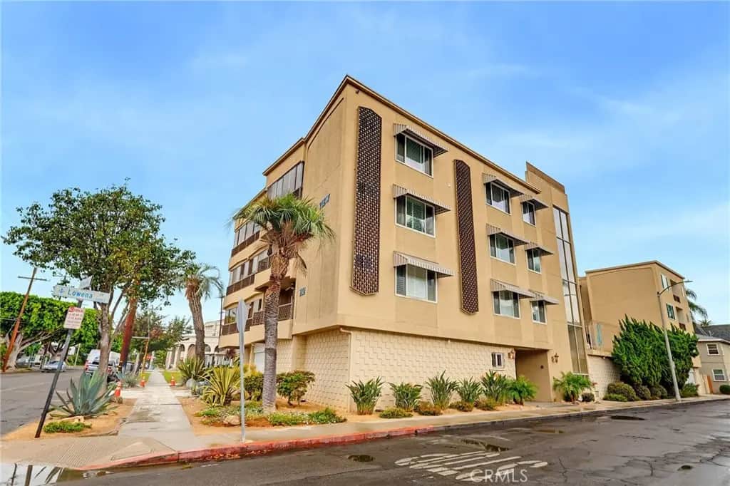 232 Junipero D3, Long Beach, CA — listing photo 1
