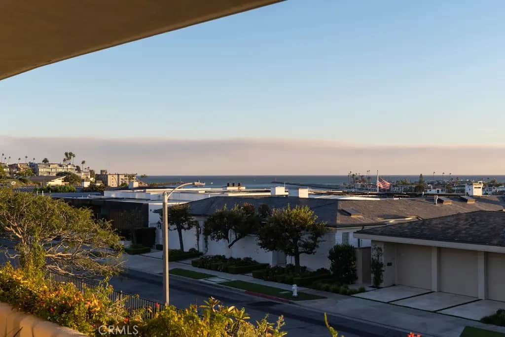 1915 Galatea, Corona Del Mar, CA — listing photo 1