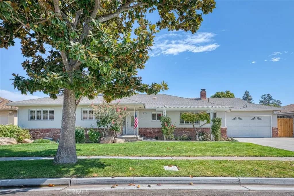 6350 N 10th, Fresno, CA — listing photo 1