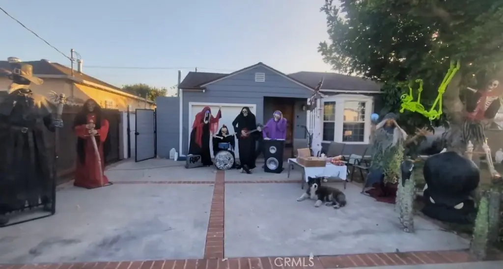4416 Catalpa, Los Angeles, CA — listing photo 1
