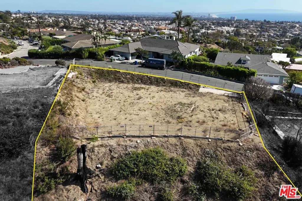 16007 Anoka Drive, Pacific Palisades, CA — listing photo 1