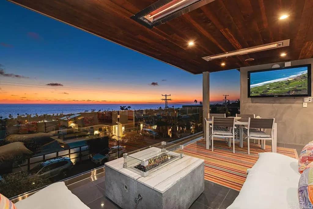 2179 Cambridge Avenue, Cardiff By The Sea, CA — listing photo 1