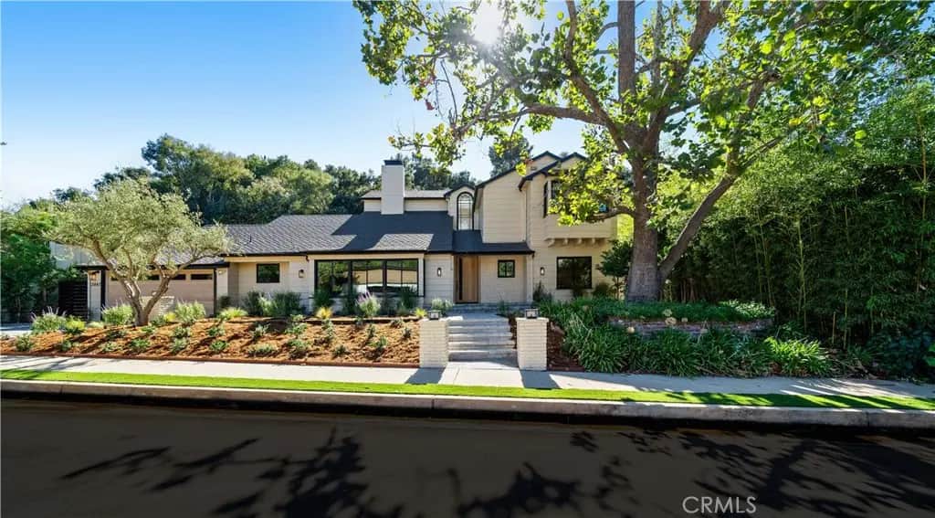 3847 Royal Woods Drive, Sherman Oaks, CA — listing photo 1