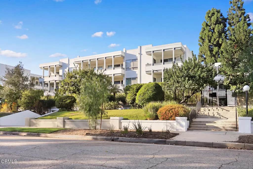 190 Arroyo Terrace 308, Pasadena, CA — listing photo 1