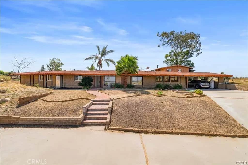 6308 Hawarden, Riverside, CA — listing photo 1