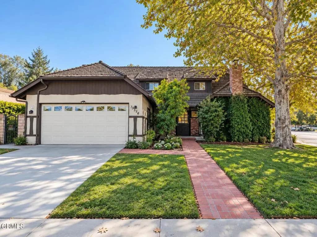 15376 Valley Vista Boulevard, Los Angeles, CA — listing photo 1
