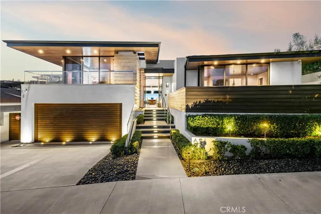 621 Malabar Drive, Corona Del Mar, CA — listing photo 1