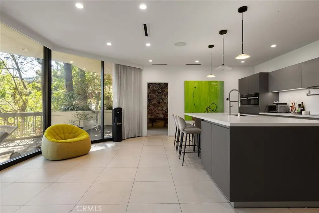 510 Leslie B, Beverly Hills, CA — listing photo 1