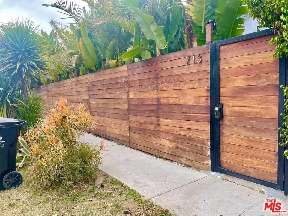 713 Vernon Avenue 2, Venice, CA — listing photo 1