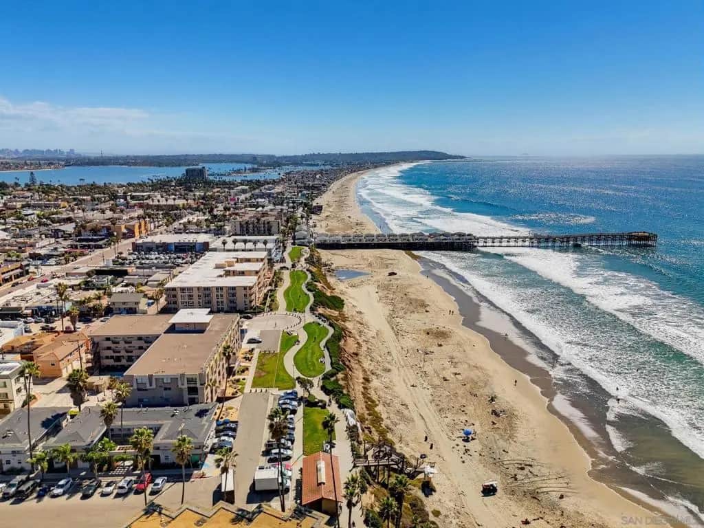 4667 Ocean Blvd 105, San Diego, CA — listing photo 1